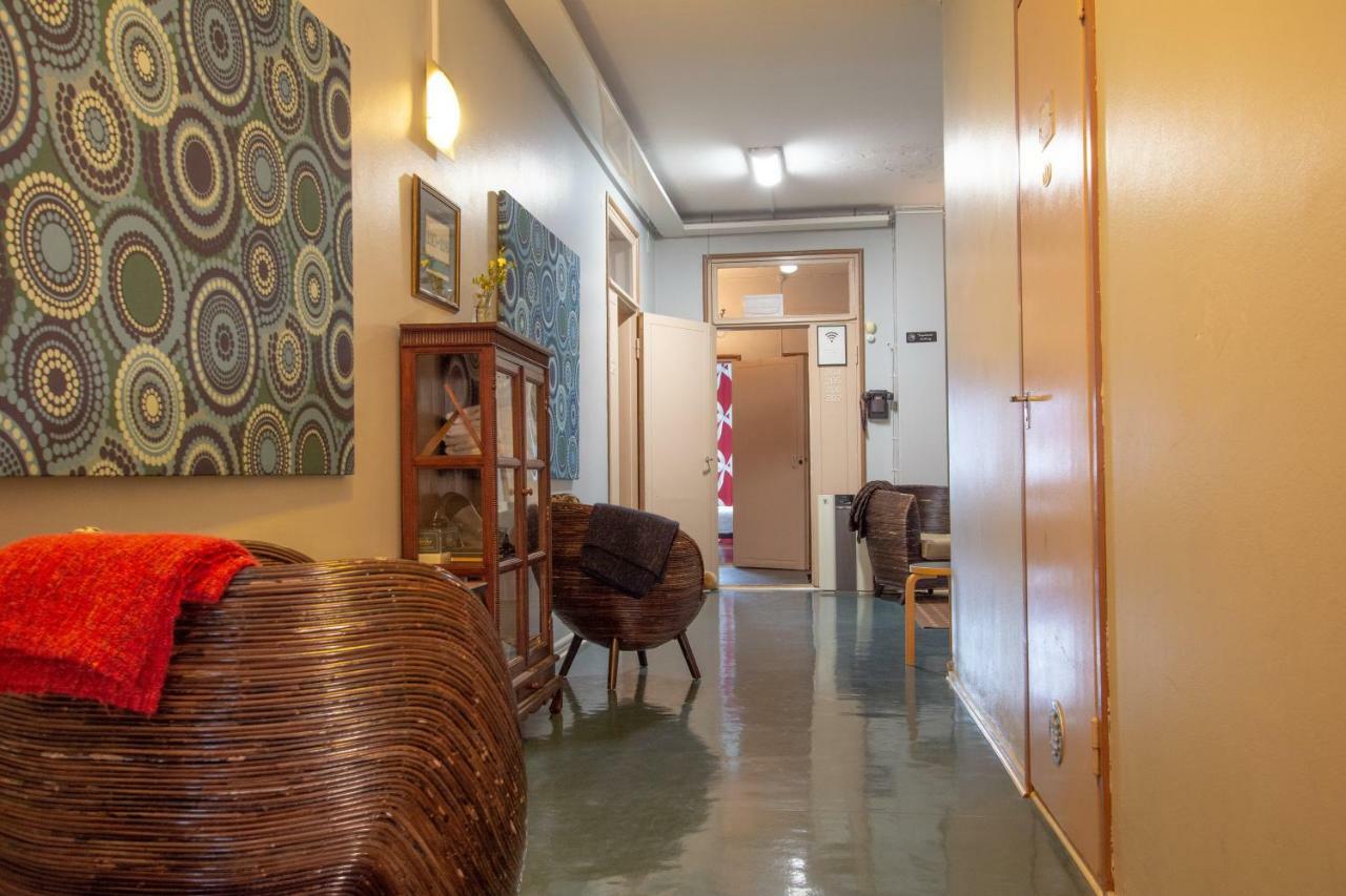 Hostel Buisto ปอรี ภายนอก รูปภาพ