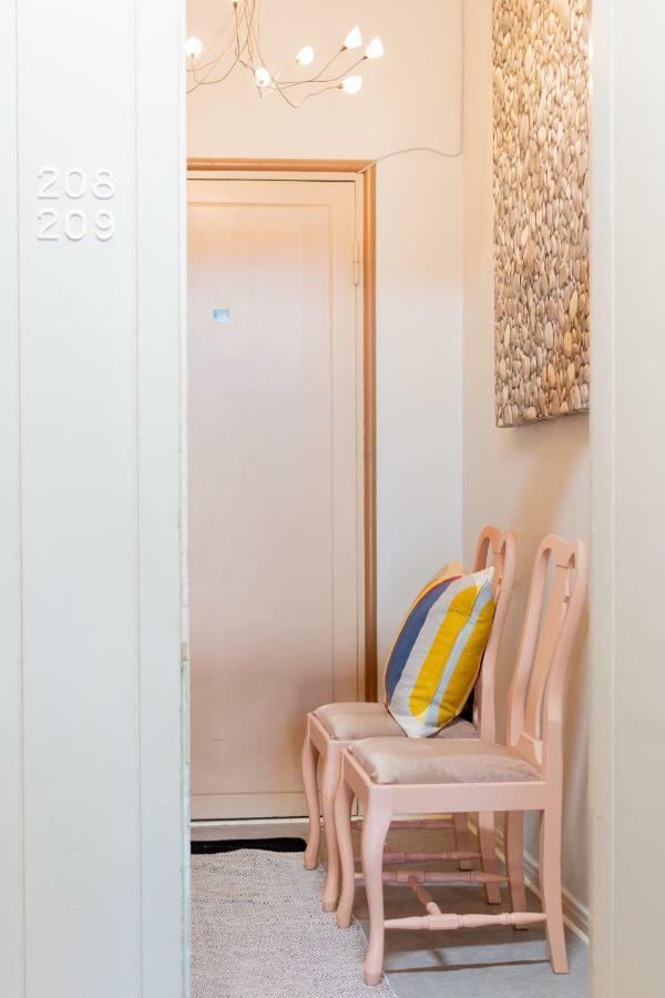 Hostel Buisto ปอรี ภายนอก รูปภาพ