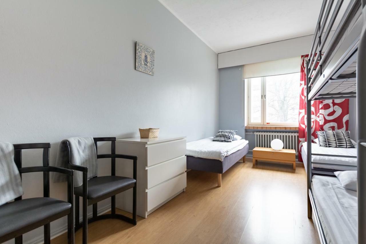 Hostel Buisto ปอรี ภายนอก รูปภาพ