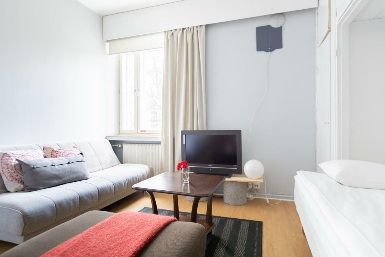 Hostel Buisto ปอรี ภายนอก รูปภาพ